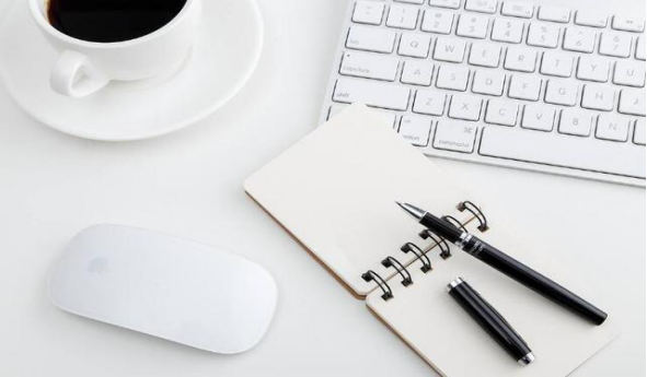 高端網(wǎng)站建設(shè)中  如何設(shè)計(jì)簡約網(wǎng)頁風(fēng)格？