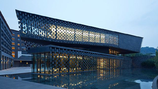 如何打造一個(gè)經(jīng)典的美術(shù)館網(wǎng)站？